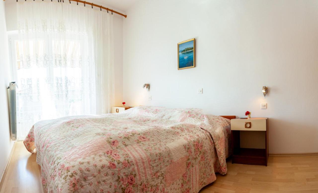 Apartment Maria Malinska Buitenkant foto